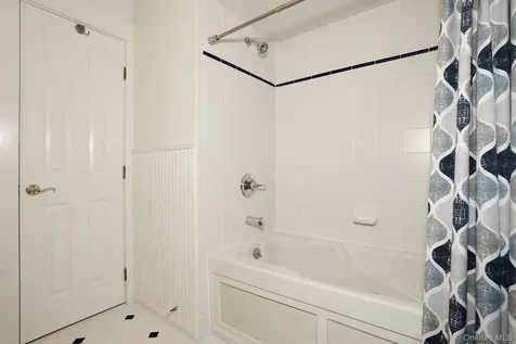 245 W Central Avenue Pearl River NY 10965