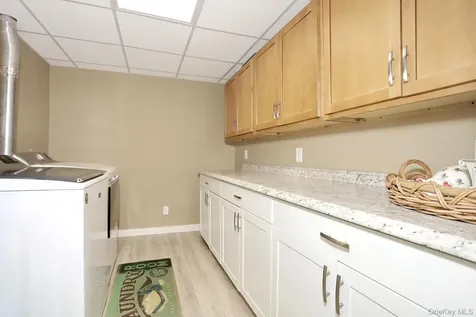 245 W Central Avenue Pearl River NY 10965