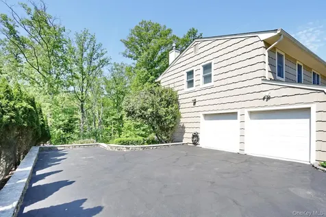 245 W Central Avenue Pearl River NY 10965