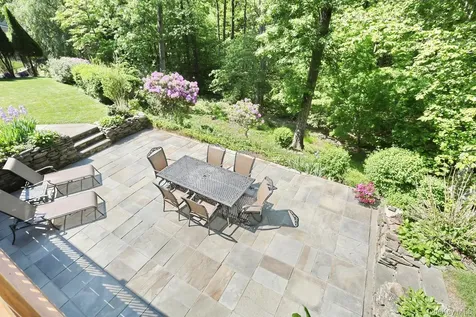 245 W Central Avenue Pearl River NY 10965