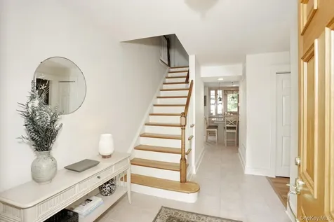 245 W Central Avenue Pearl River NY 10965