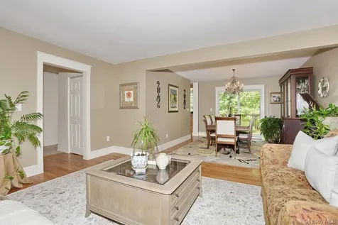 245 W Central Avenue Pearl River NY 10965
