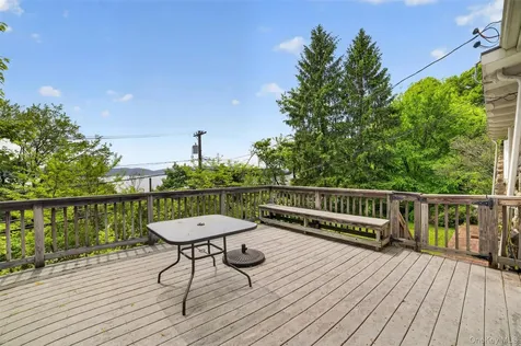 1225 Albany Post Road Croton-on-hudson NY 10520