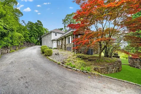 1225 Albany Post Road Croton-on-hudson NY 10520