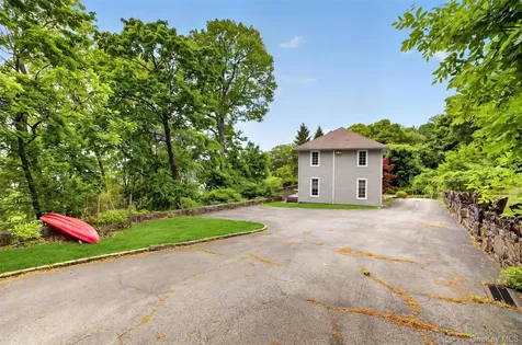 1225 Albany Post Road Croton-on-hudson NY 10520