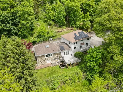 1225 Albany Post Road Croton-on-hudson NY 10520