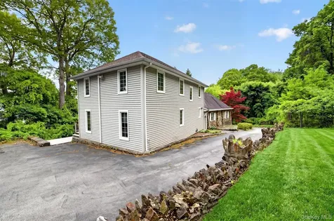1225 Albany Post Road Croton-on-hudson NY 10520