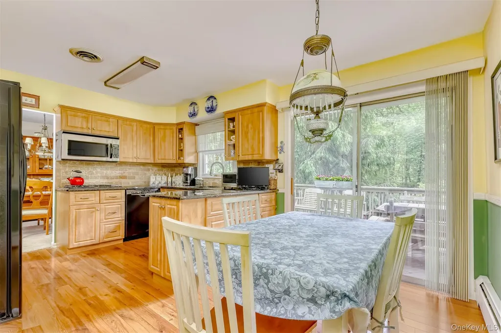 32 Charlotte Drive Spring Valley NY 10977