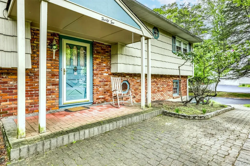 32 Charlotte Drive Spring Valley NY 10977