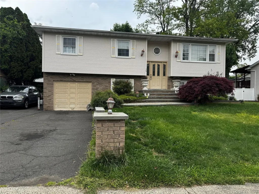 75 Picariello Drive Haverstraw NY 10927