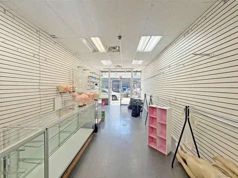 28 S 4th Avenue Mount Vernon NY 10550