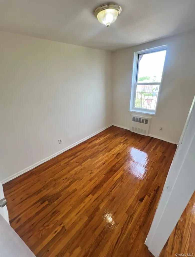 Woodside NY 11377