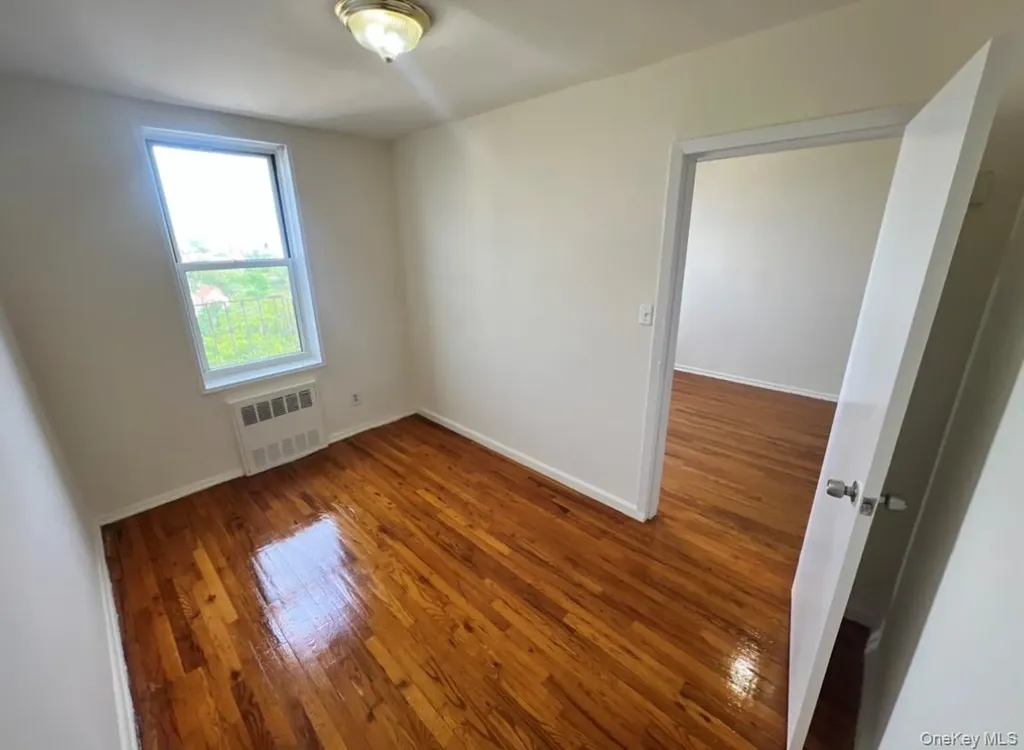 Woodside NY 11377