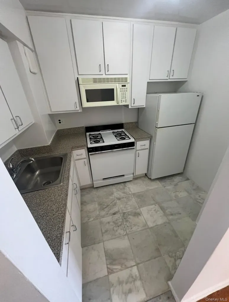 Woodside NY 11377
