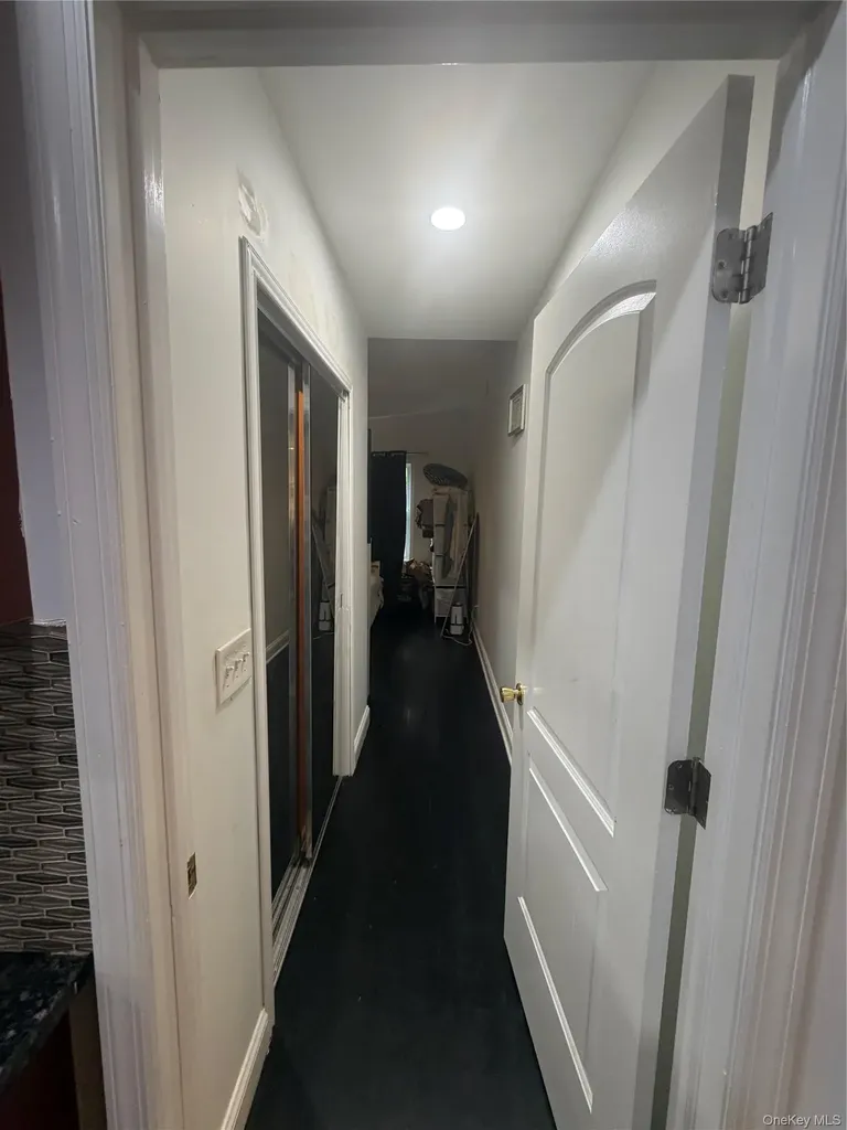 1013 Merriam Road Bay Shore NY 11706