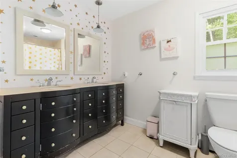2 Watergate Drive Amawalk NY 10501