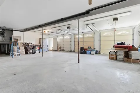 2 Watergate Drive Amawalk NY 10501