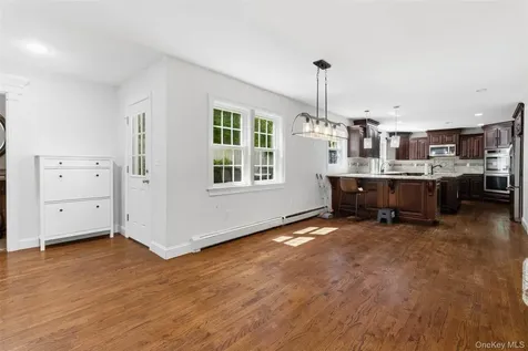 2 Watergate Drive Amawalk NY 10501