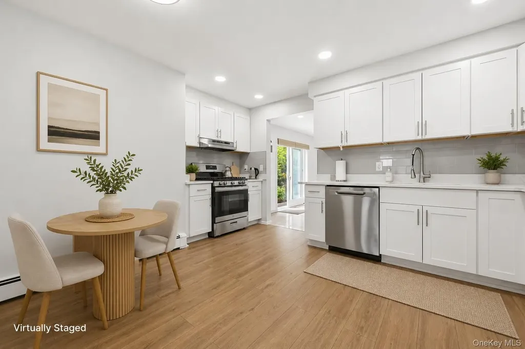 249 N 6th Street Bethpage NY 11714