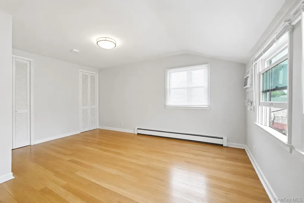 249 N 6th Street Bethpage NY 11714