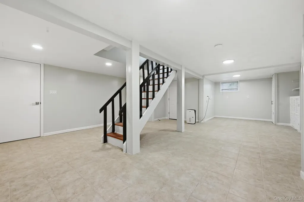 249 N 6th Street Bethpage NY 11714