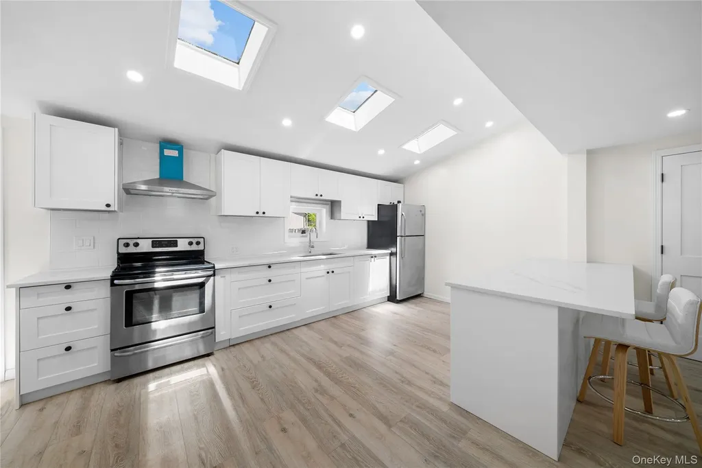 37 Hoffman Drive Kings Park NY 11754