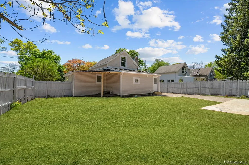 37 Hoffman Drive Kings Park NY 11754