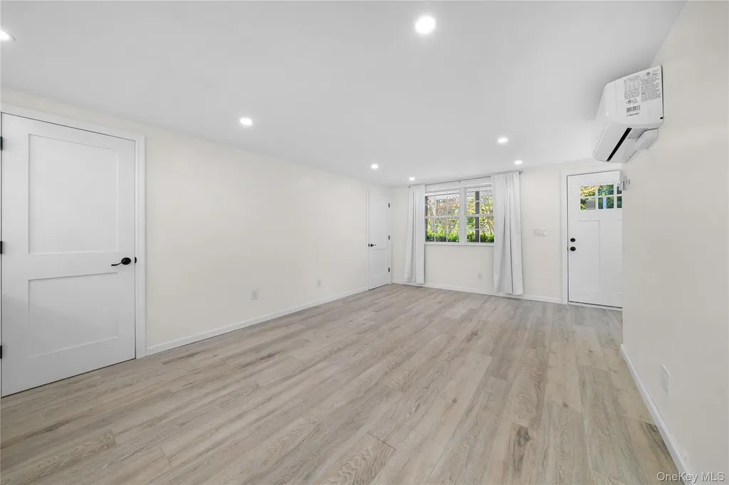 37 Hoffman Drive Kings Park NY 11754