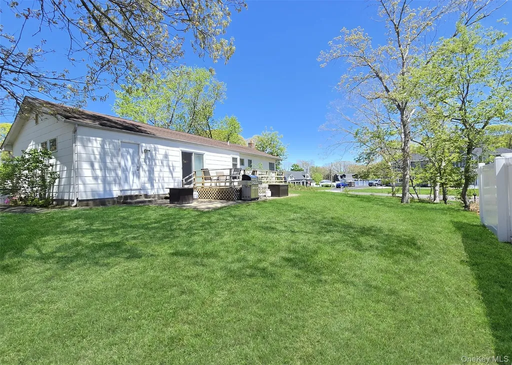 199 Stanley Drive Centereach NY 11720