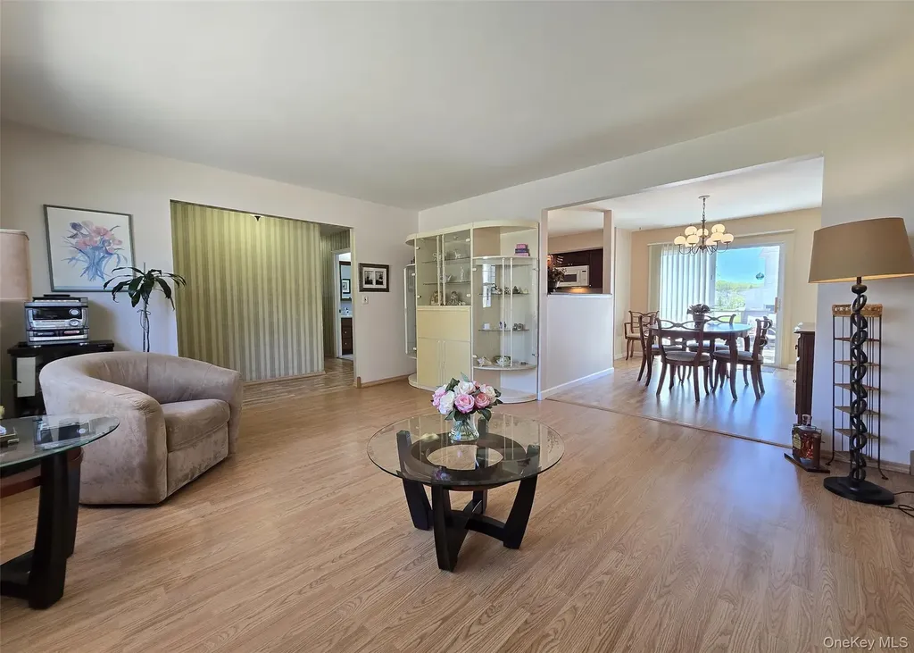 199 Stanley Drive Centereach NY 11720