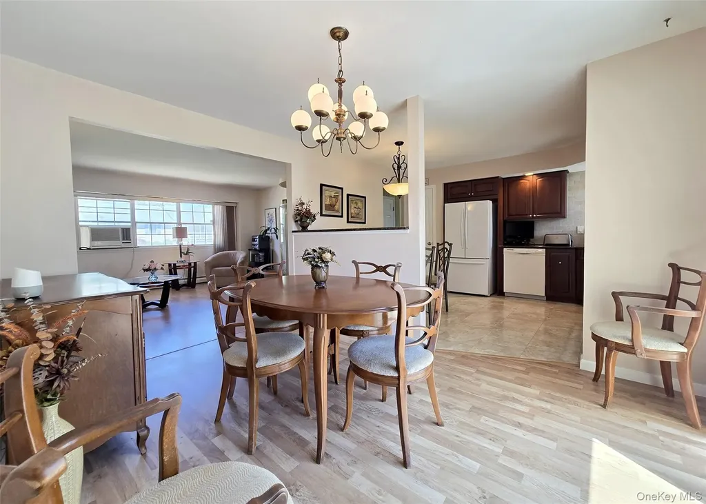 199 Stanley Drive Centereach NY 11720