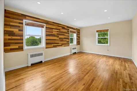 330 S Broadway Tarrytown NY 10591