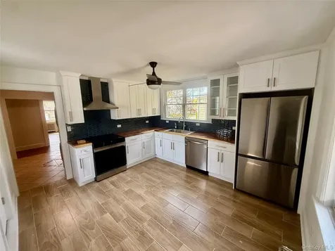 11 Madison Avenue Port Chester NY 10573
