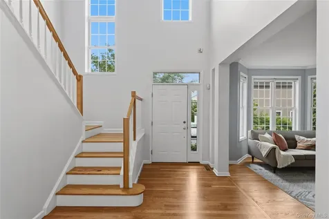 65 Eldorado Court White Plains NY 10603