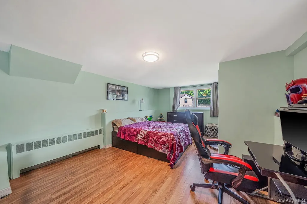 52 Garden Lane Centereach NY 11720