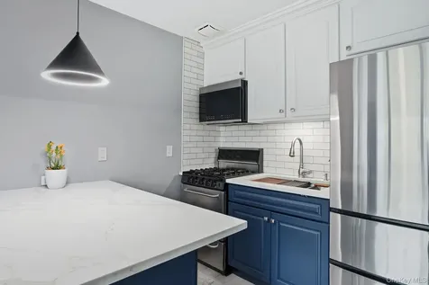2261 Palmer Avenue New Rochelle NY 10801