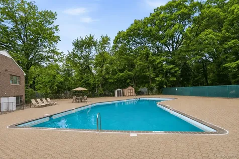 2261 Palmer Avenue New Rochelle NY 10801
