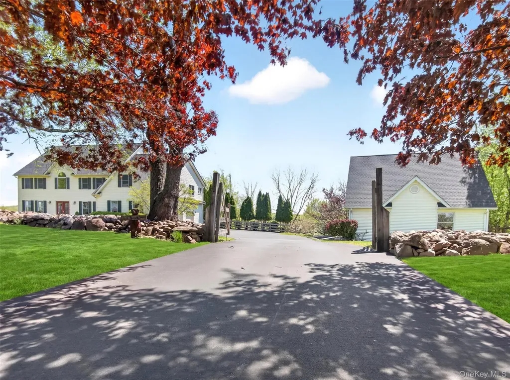 18 Almond Tree Lane Warwick NY 10990