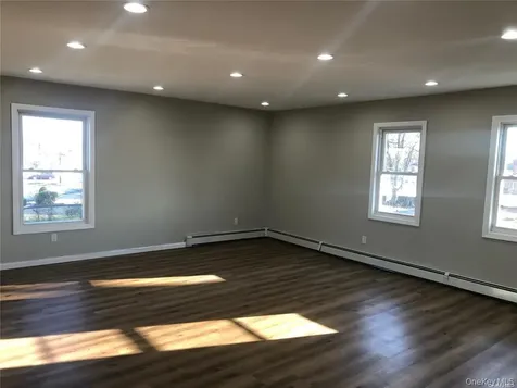 281 Dogwood Avenue West Hempstead NY 11552