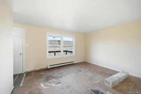 234 Vineyard Ave #230, Vineyard Avenue Highland NY 12528
