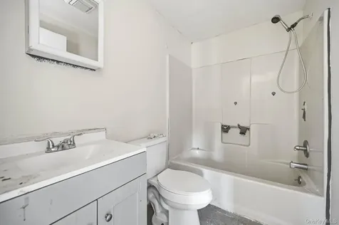 234 Vineyard Ave #230, Vineyard Avenue Highland NY 12528