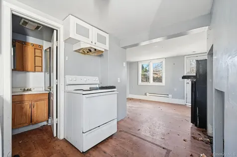 234 Vineyard Ave #230, Vineyard Avenue Highland NY 12528