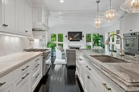263 Corona Avenue Pelham NY 10803