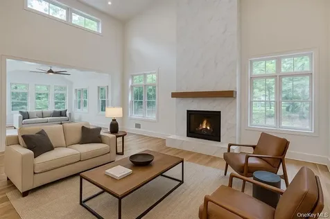 139 Old Cedar Swamp Road Jericho NY 11753