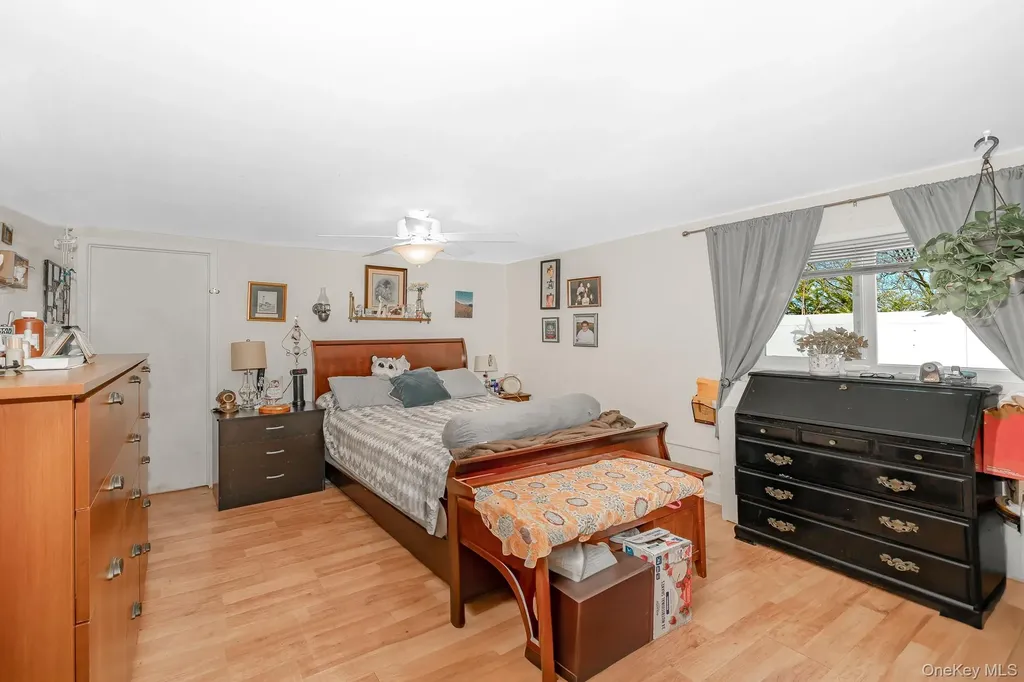 495 Windmill Avenue West Babylon NY 11704