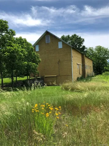 181 Huguenot Street New Paltz NY 12561