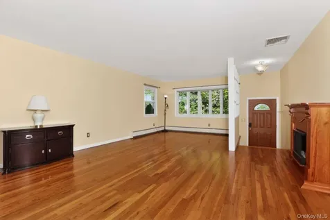 119 Manville Road Pleasantville NY 10570