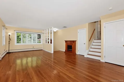 119 Manville Road Pleasantville NY 10570
