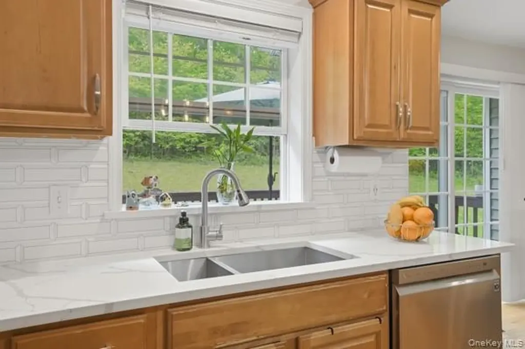 29 Hickory Hill Road Newburgh NY 12550