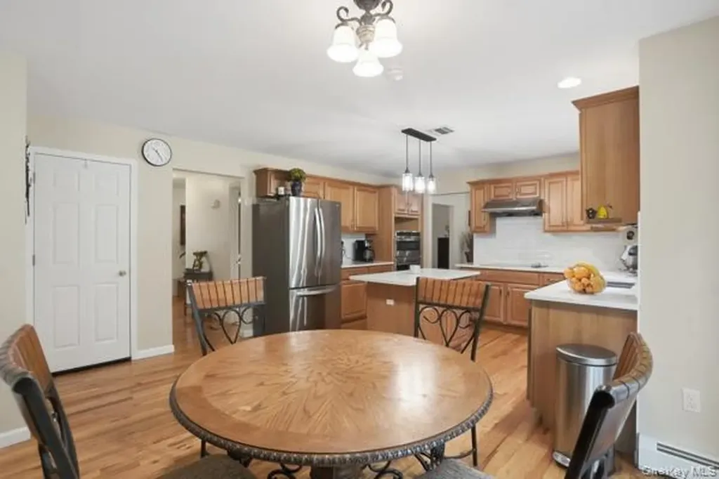 29 Hickory Hill Road Newburgh NY 12550
